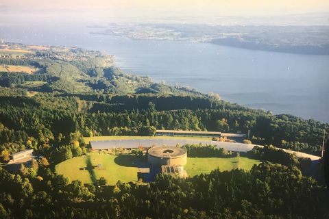 Blick von oben auf die Anlagen der Bodensee-Wasserversorgung auf dem Sipplinger Berg